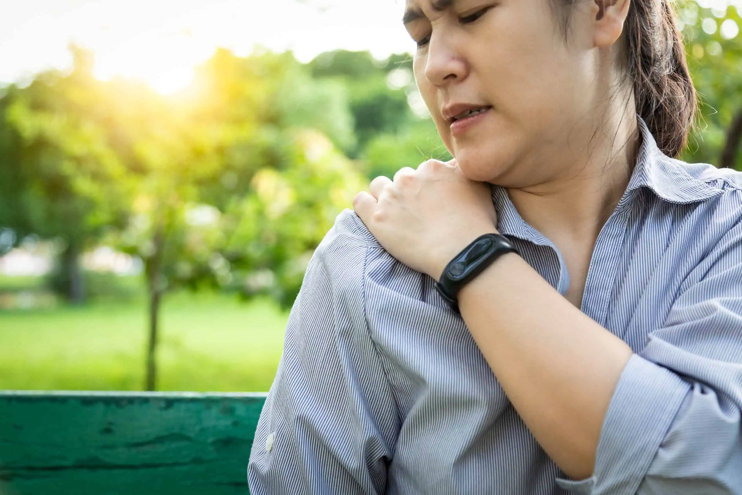 PRP vs stem cells for shoulder pain